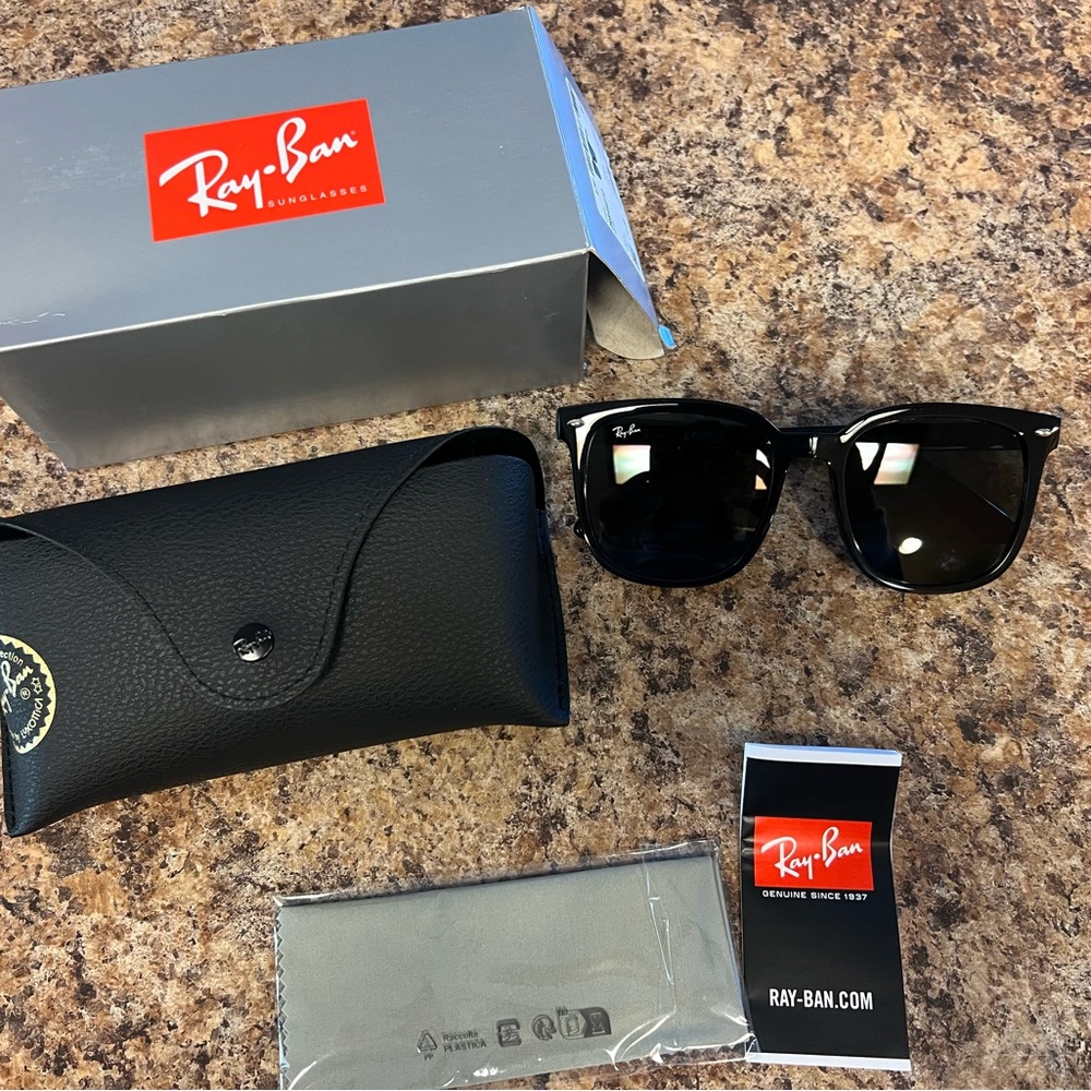 New Ray-Ban Black and Dark Grey Sunglasses